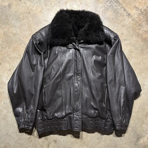 Vintage Other - Vintage 80s Unbranded Black Leather Opossum Lined Jacket